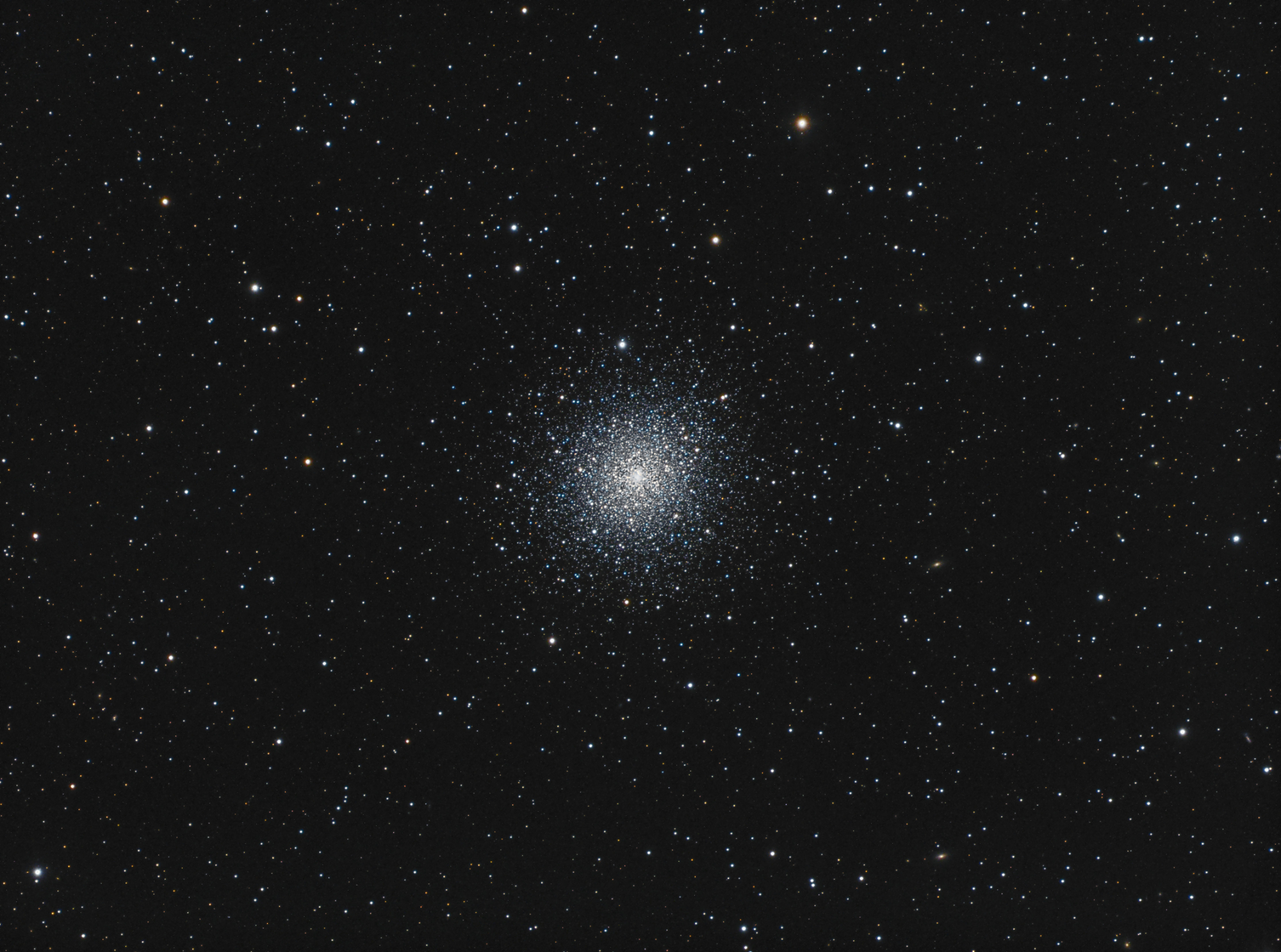 M92 Globular Cluster_2000px.jpg
